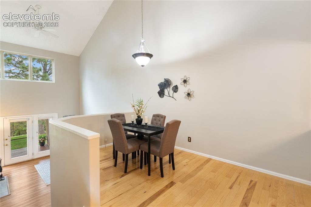 Image 12 of 34: Dining area off the kitchen
