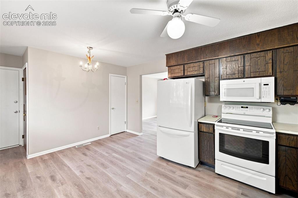 Image 8 of 34: Kitchen