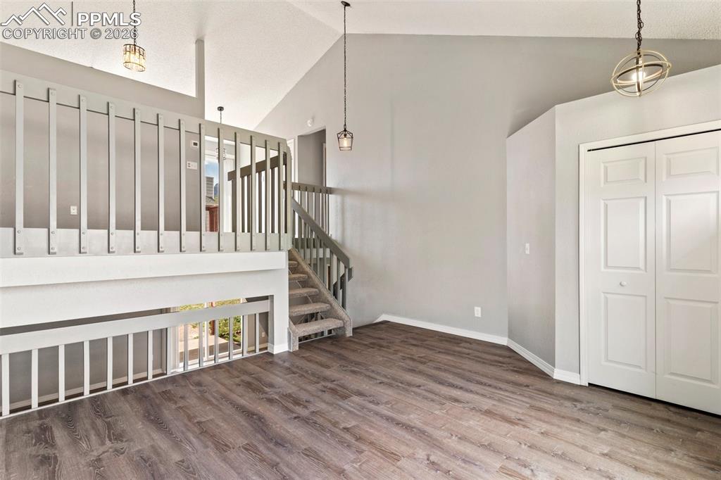 Image 7 of 35: Living Room