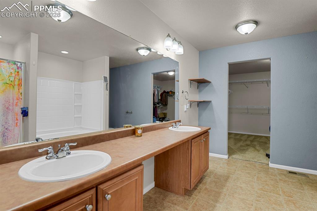 Image 31 of 50: Master Bathroom