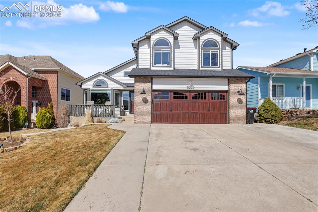 Image 10 of 49: Front of Structure