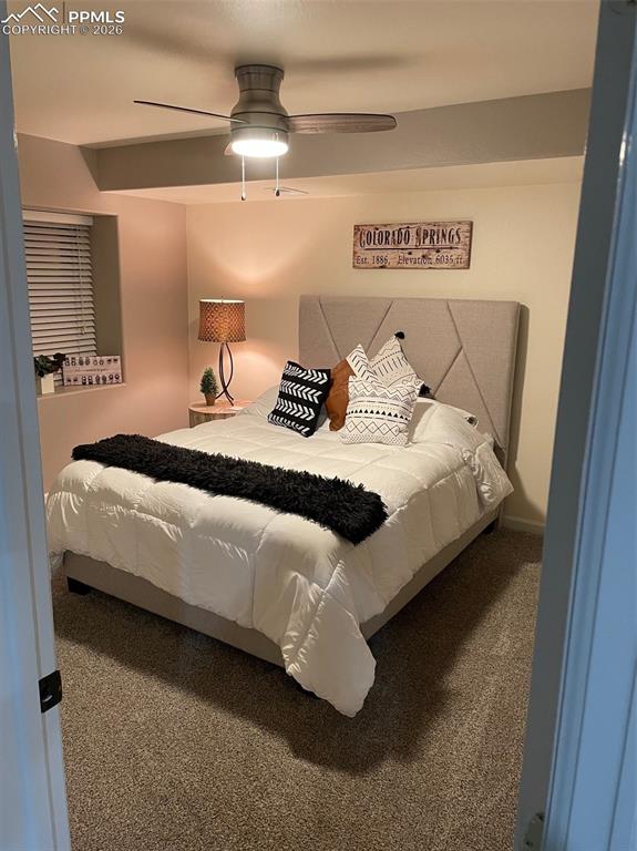 Image 41 of 49: Bedroom