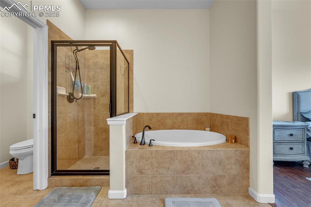 Image 24 of 50: Master Bathroom