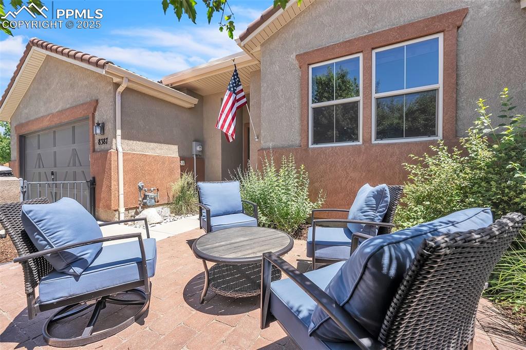 Image 37 of 50: Patio