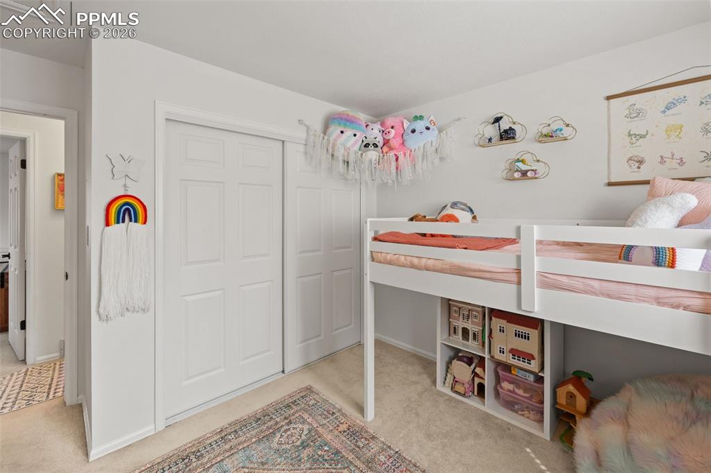 Image 20 of 50: Bedroom