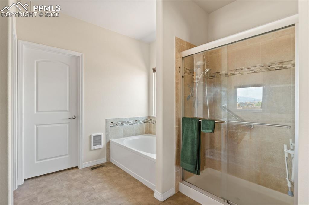 Image 17 of 31: Master Bathroom