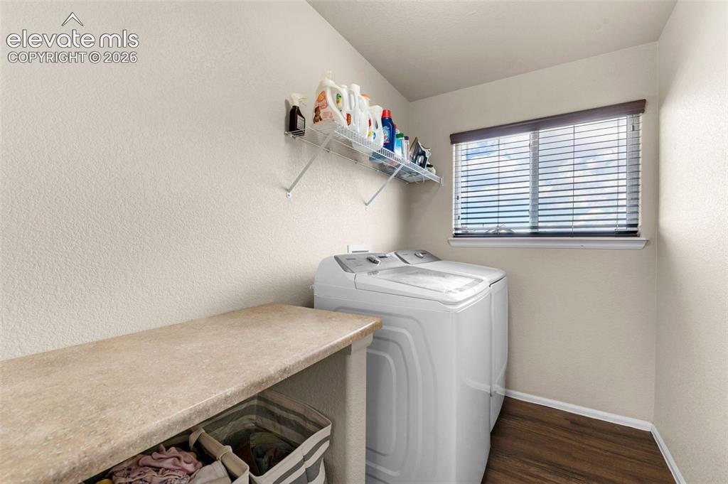 Image 21 of 47: Laundry
