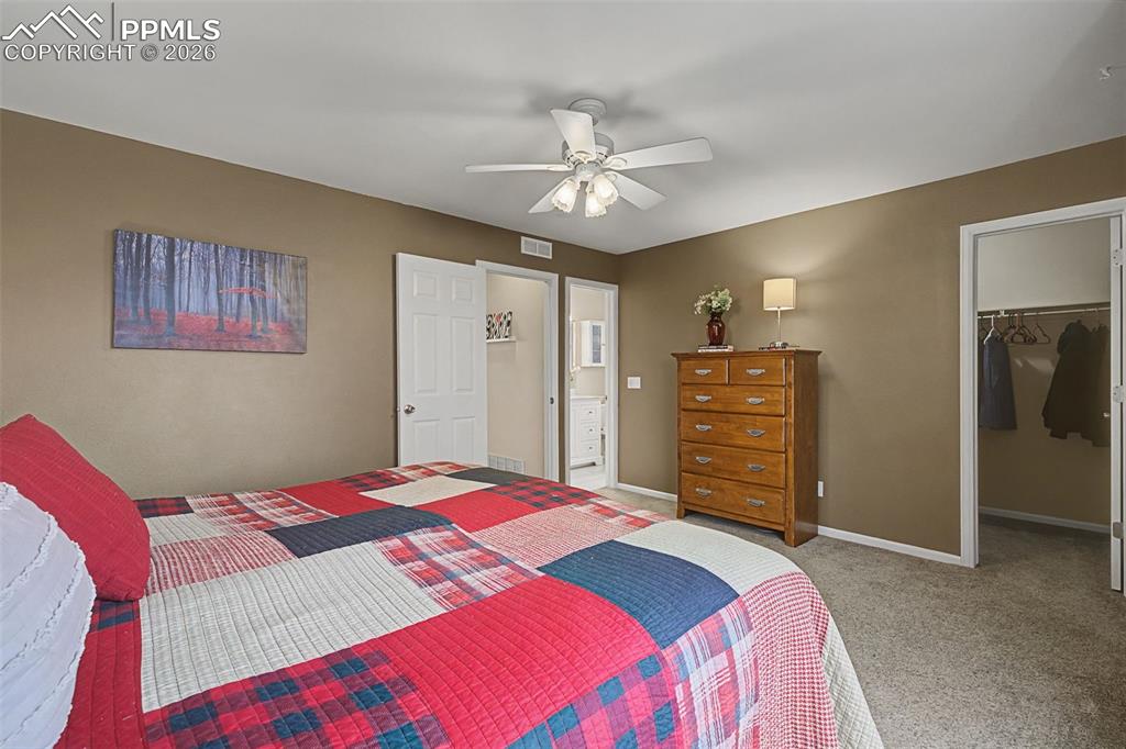 Image 20 of 37: Bedroom