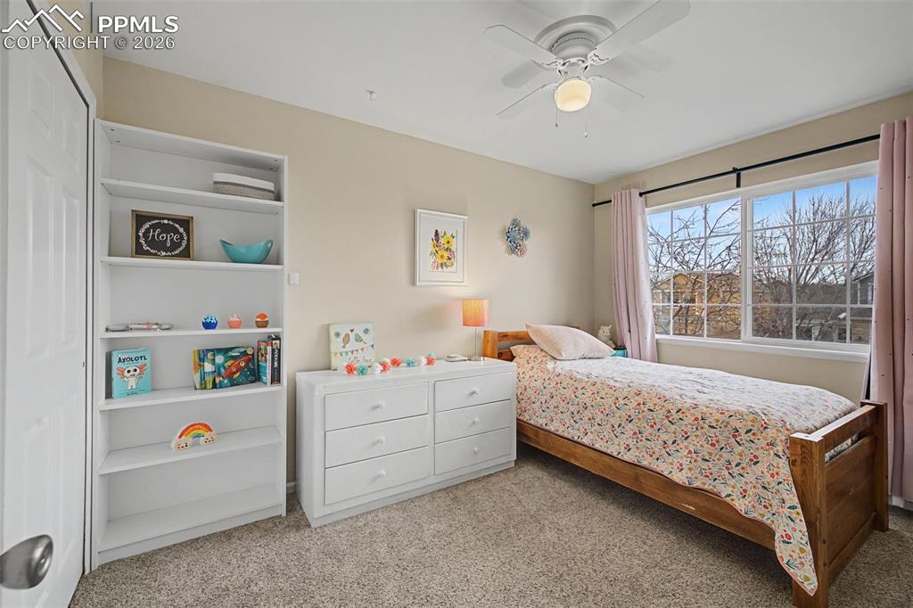 Image 26 of 37: Bedroom