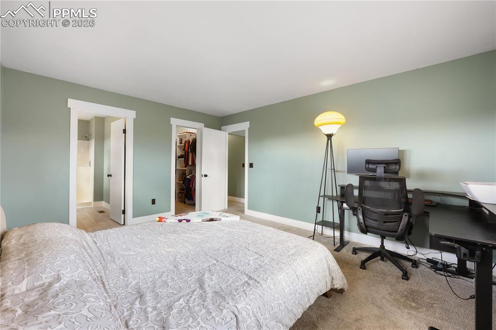 Image 16 of 49: Bedroom