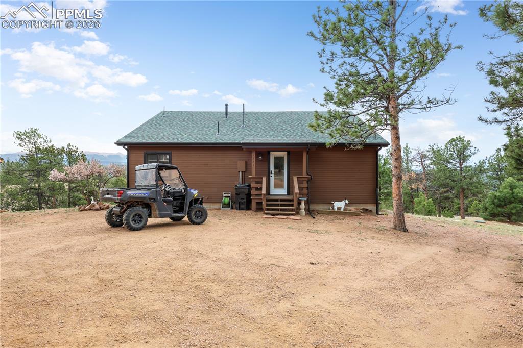 Image 19 of 49: Front of Structure