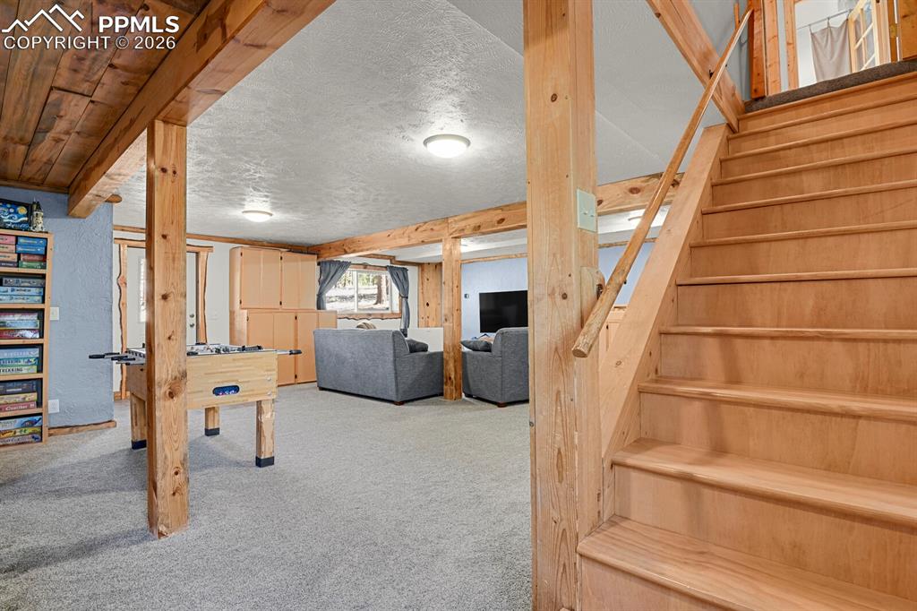 Image 20 of 46: Family Room