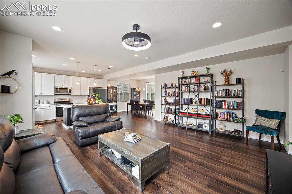 Image 8 of 27: Living Room