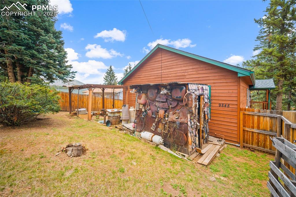 Image 38 of 50: Out Buildings