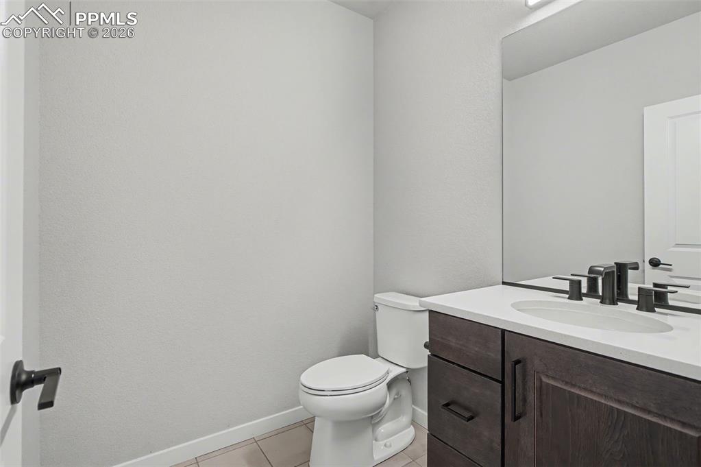 Image 23 of 49: Bathroom