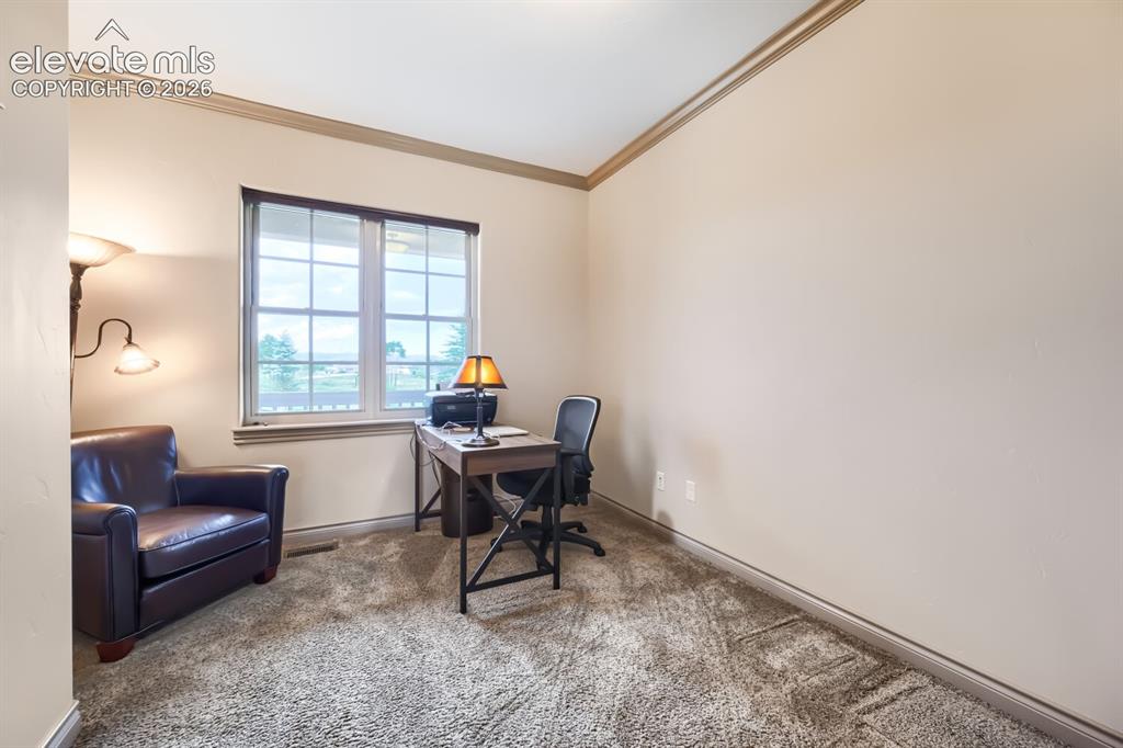 Image 17 of 49: Office