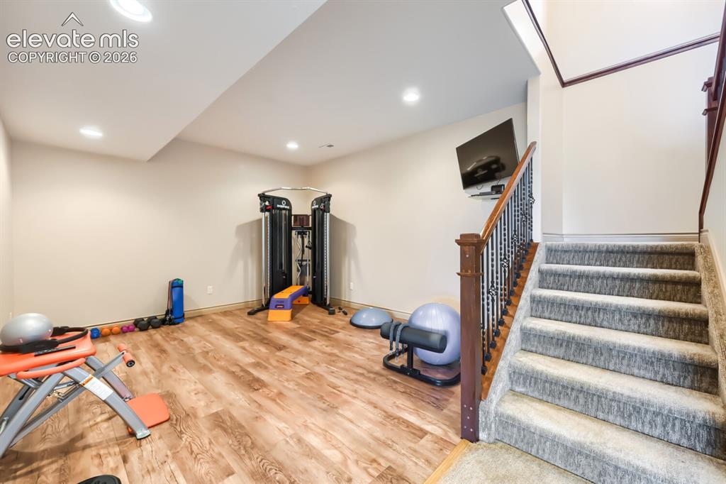 Image 27 of 49: Exercise Room