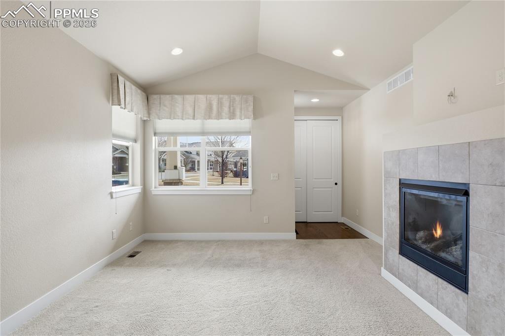 Image 6 of 24: Living Room