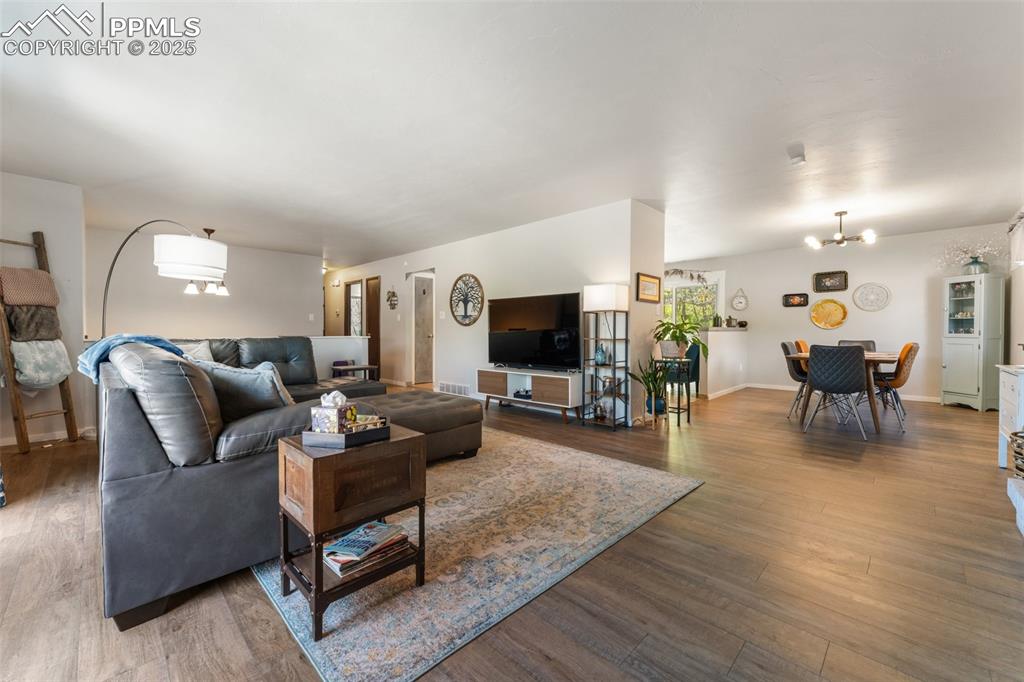 Image 6 of 42: Living Room