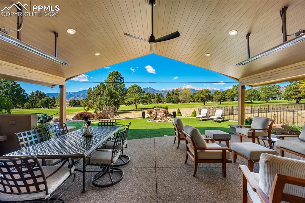 Image 34 of 50: Patio