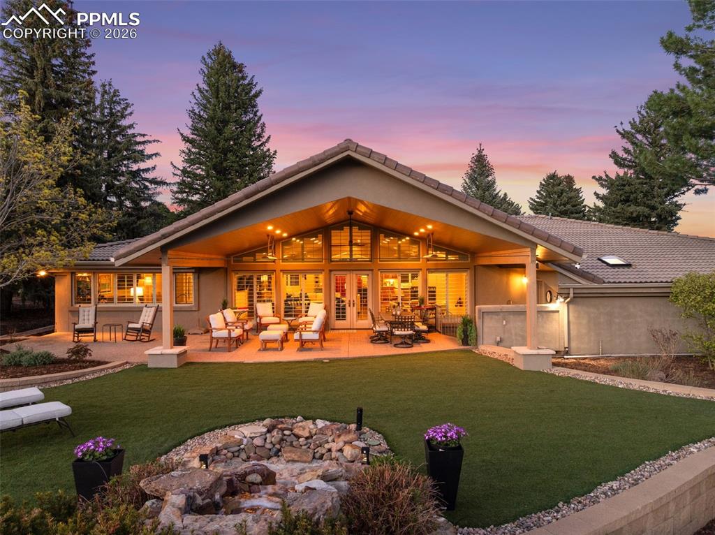 Image 40 of 50: Back of Structure