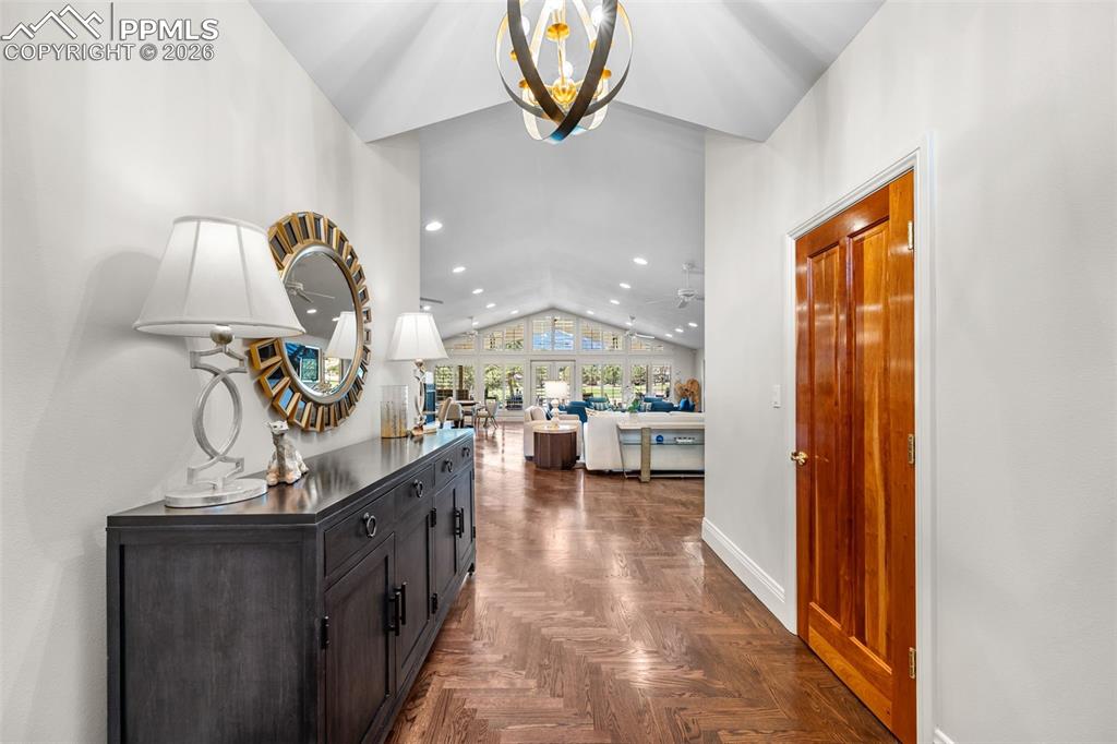 Image 5 of 50: Entrance Foyer