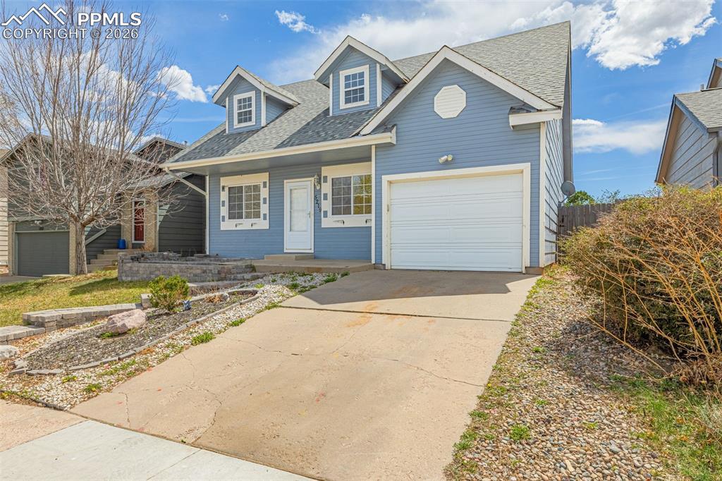 Image 27 of 38: Front of Structure