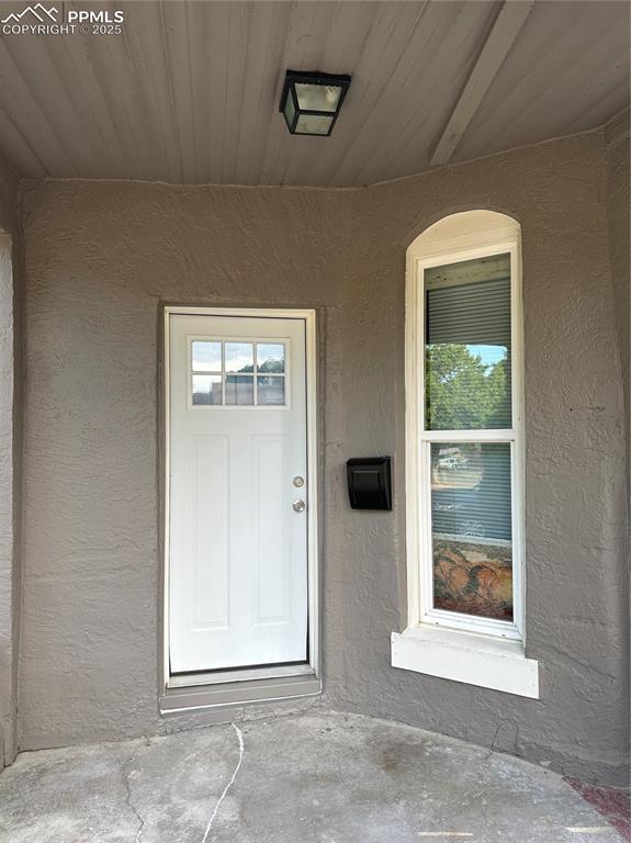 Image 2 of 24: Entry
