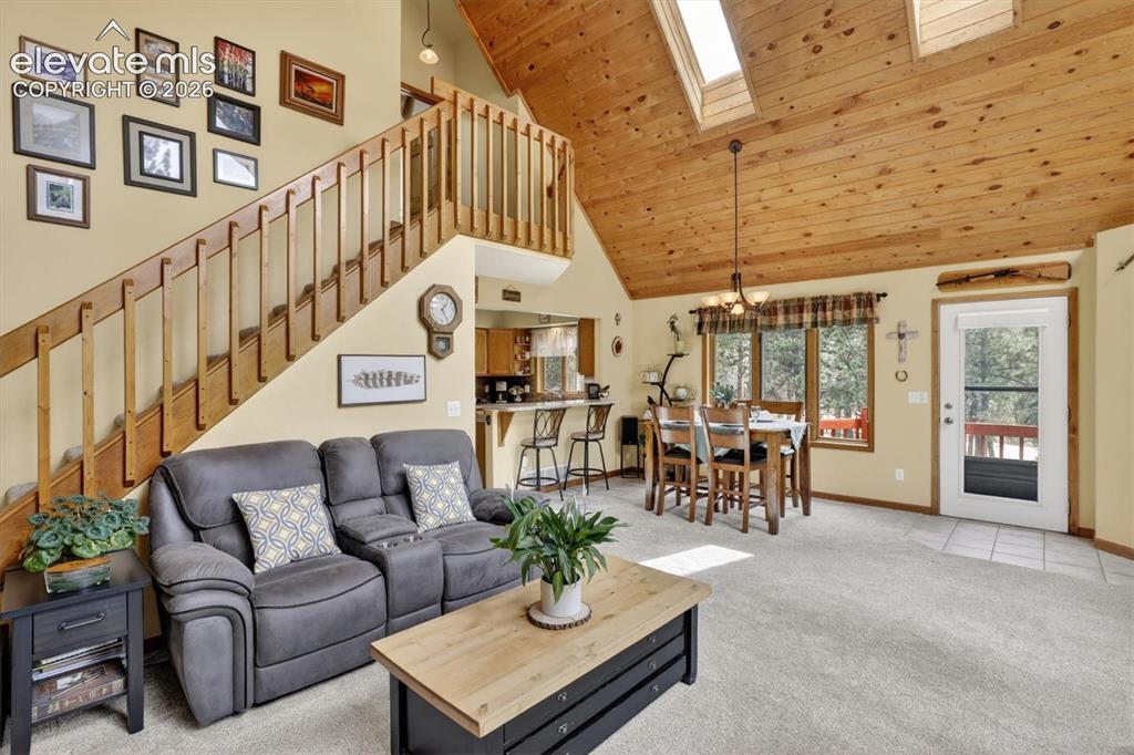 Image 11 of 38: Living Room