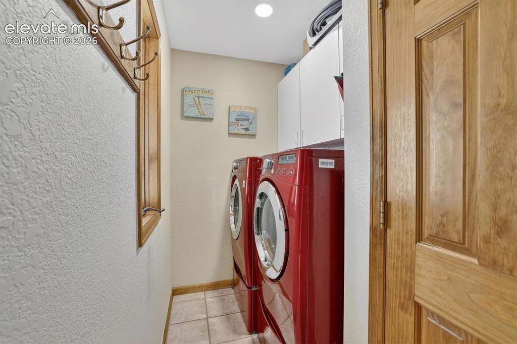 Image 19 of 38: Laundry