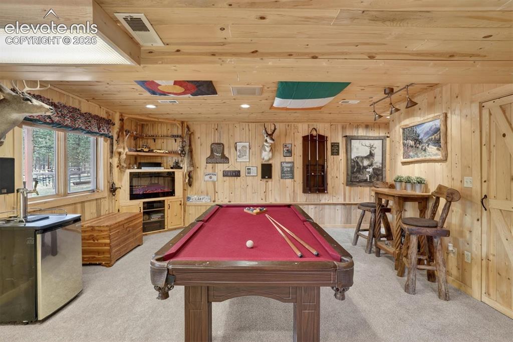 Image 27 of 38: Game Room