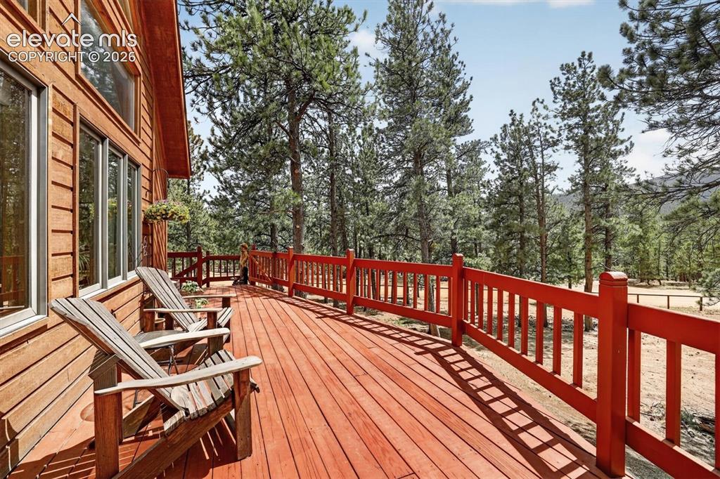 Image 7 of 38: Deck