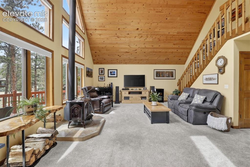 Image 8 of 38: Living Room