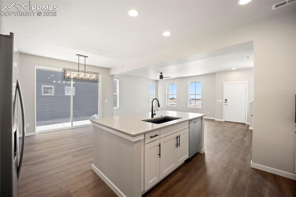 Image 12 of 47: Kitchen