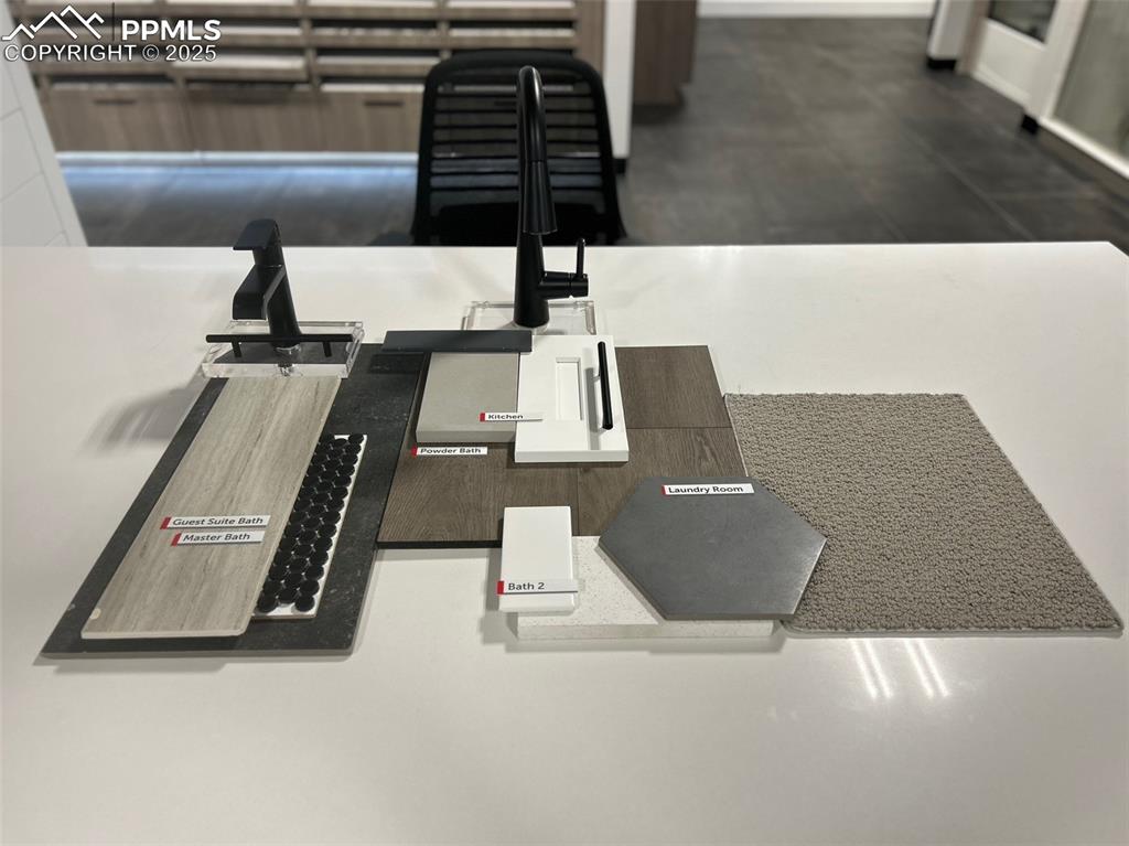 Image 2 of 2: Interior color selections