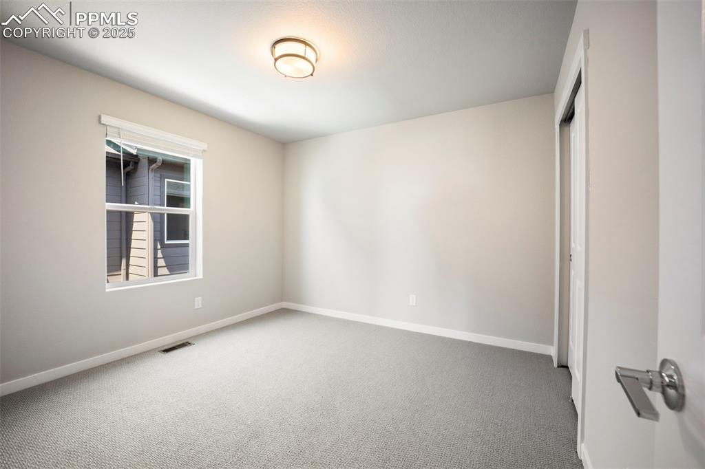 Image 25 of 47: Bedroom