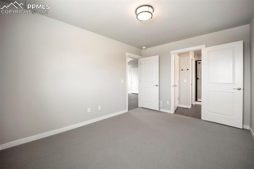 Image 36 of 47: Bedroom