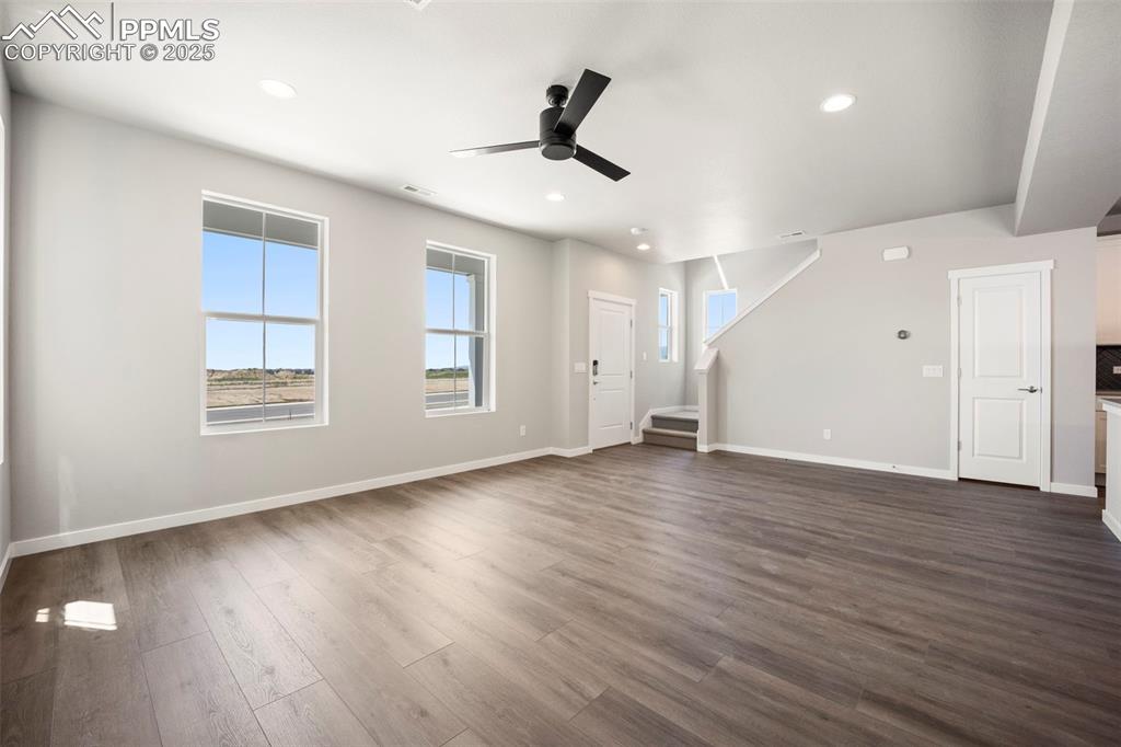 Image 6 of 47: Living Room