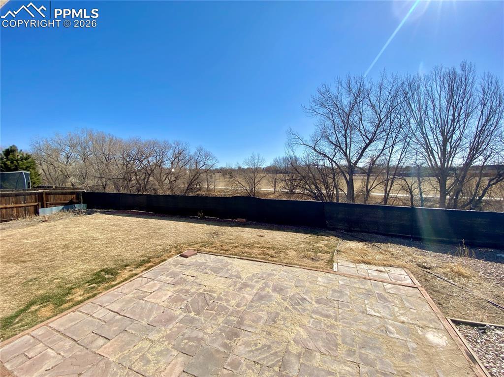 Image 12 of 29: Patio