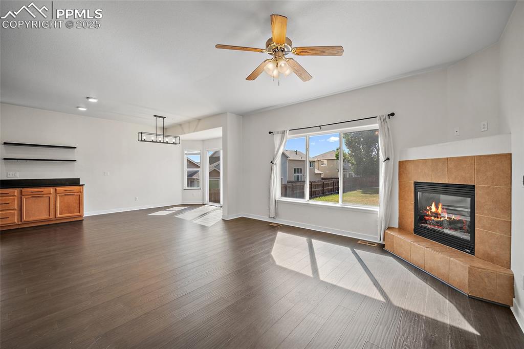 Image 9 of 46: Living Room