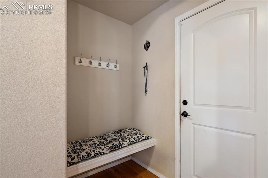 Image 16 of 36: Mud Room