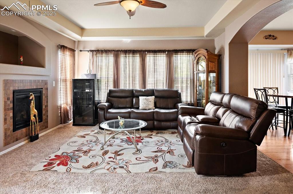 Image 6 of 36: Living Room