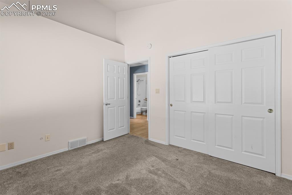 Image 30 of 50: Main level bedroom #2