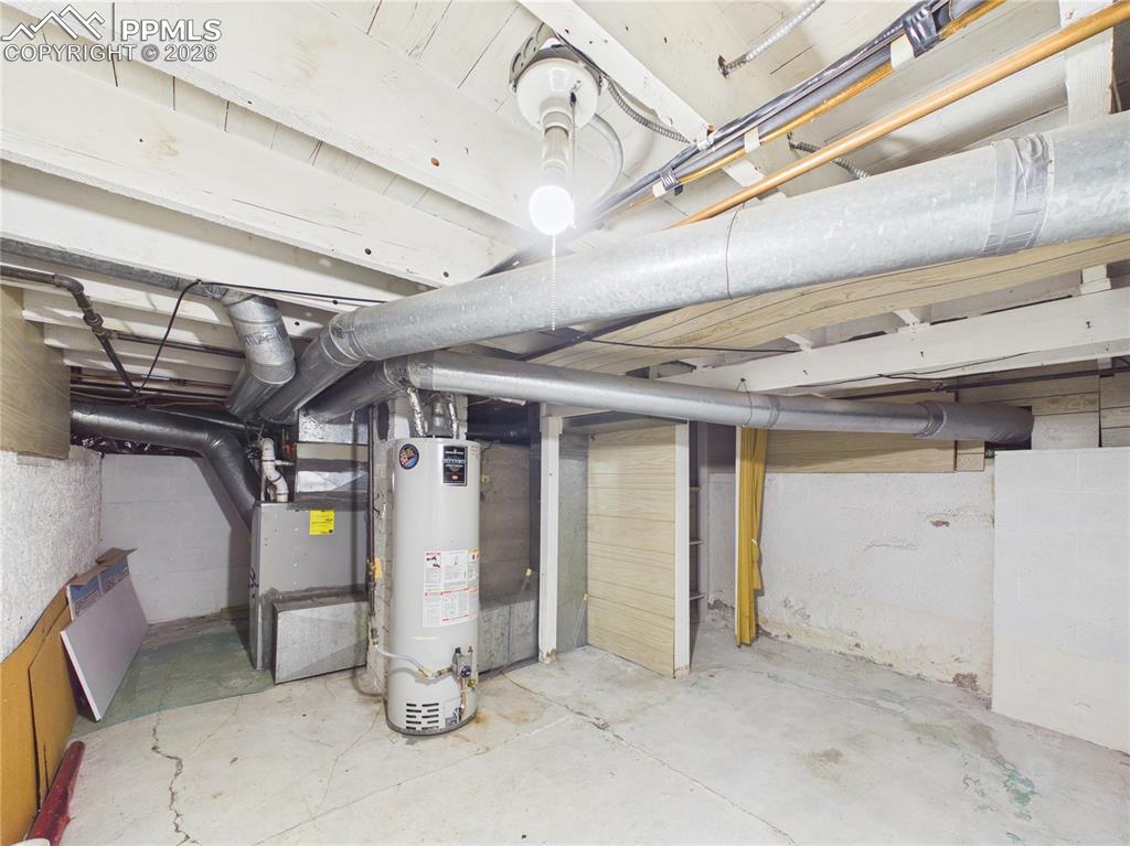 Image 25 of 32: Basement