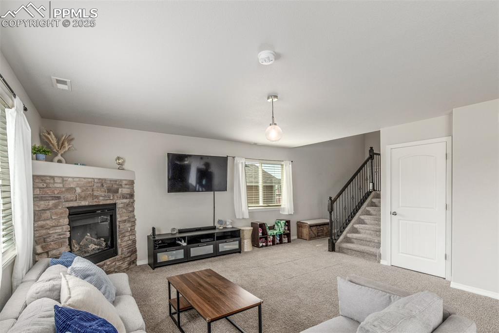 Image 12 of 40: Living Room