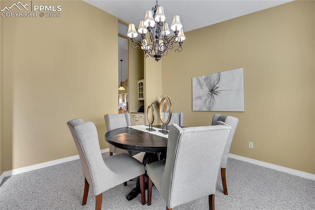 Image 4 of 44: Dining Area w/Butlers Pantry