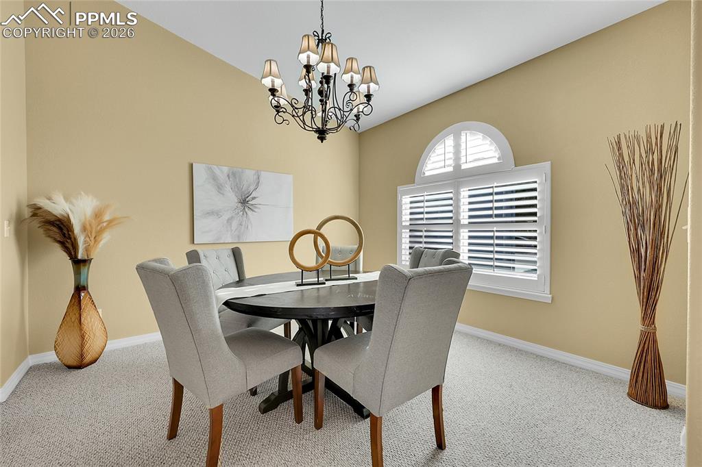 Image 5 of 44: Dining Area