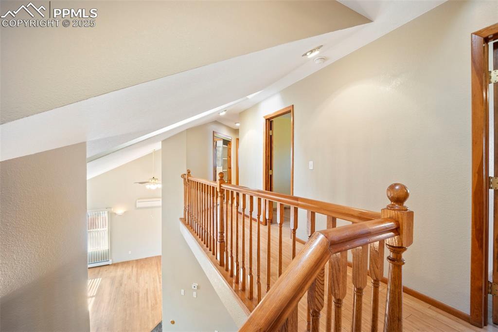 Image 17 of 40: Stairs to upper