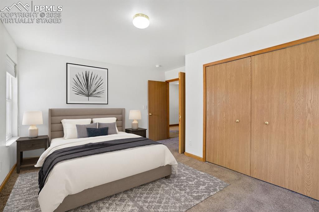 Image 26 of 50: Virtually Staged