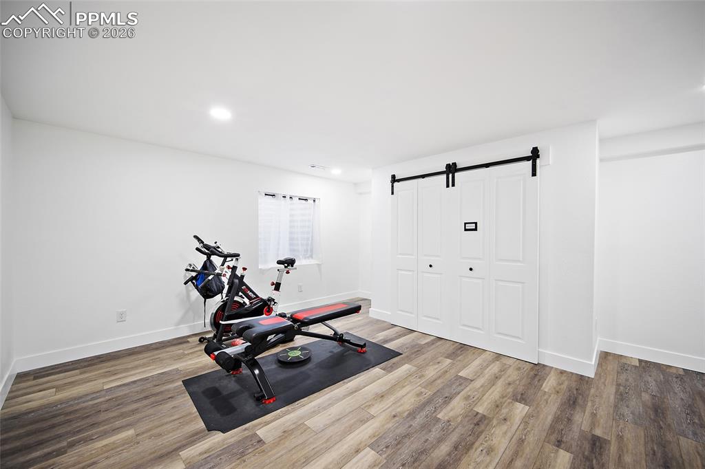 Image 28 of 50: Exercise Room